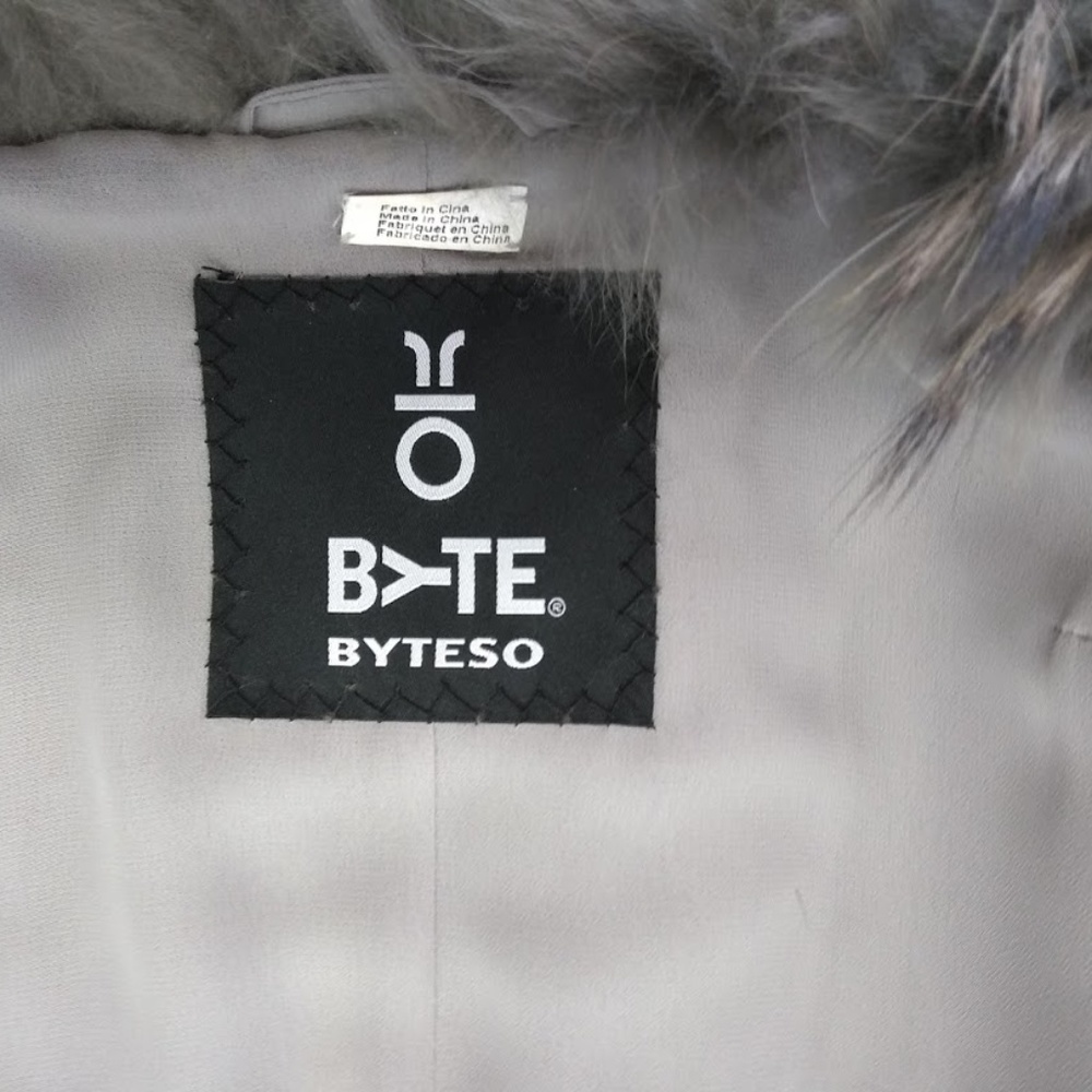 BYTE by TESO®  Finn Raccoon/Organza Blend Fur Coat - Picture 3 of 4